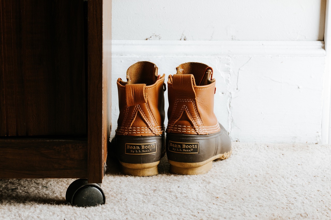 How to Break in Work Boots: Tips and Tricks