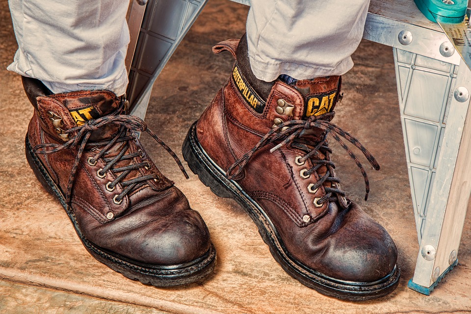 How to Wash Work Boots: A Step-by-Step Guide